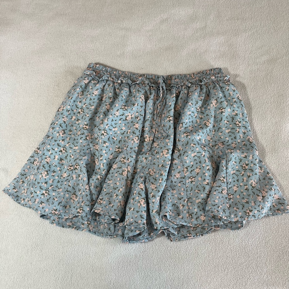 Paper Crane Floral Blue Skorts